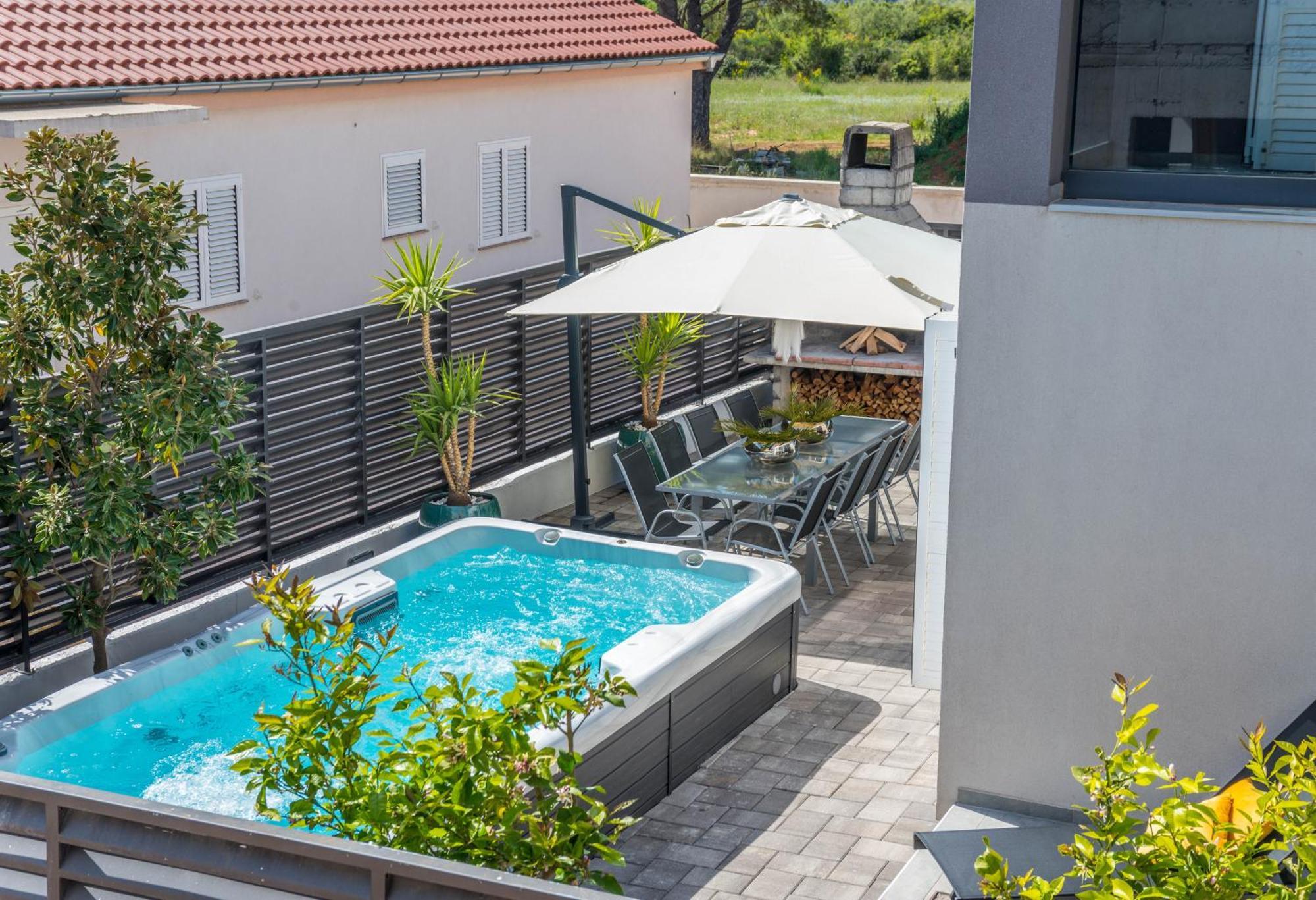 比奥格勒·纳·莫鲁House With Pool Ledenko公寓 外观 照片