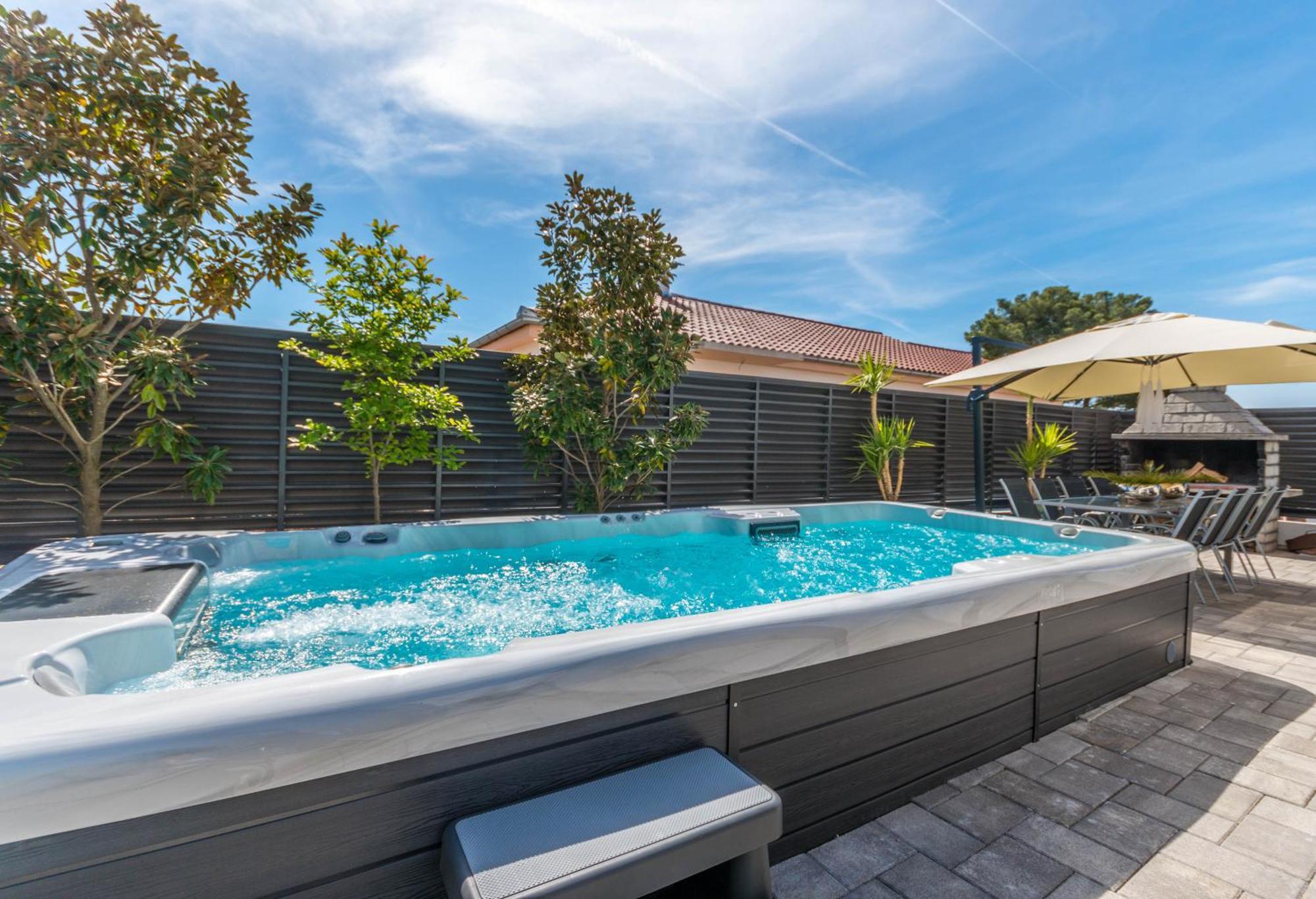 比奥格勒·纳·莫鲁House With Pool Ledenko公寓 外观 照片