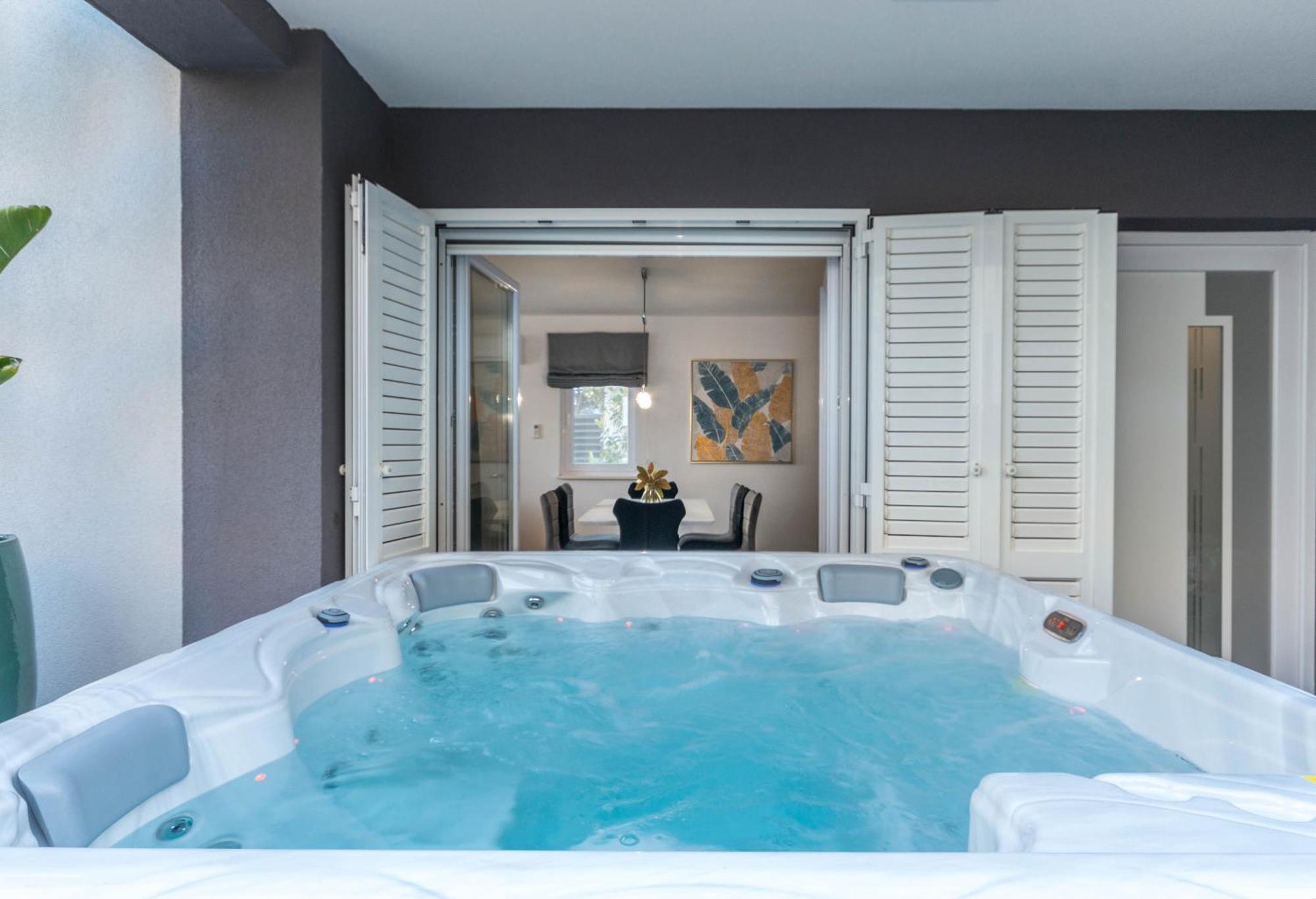 比奥格勒·纳·莫鲁House With Pool Ledenko公寓 外观 照片